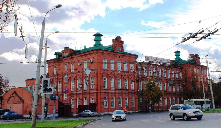 Нижегородская д. Ликероводочный завод Владимир. Ликеро-водочный завод Владимир здание. Владимир ул большая Нижегородская фабрика.